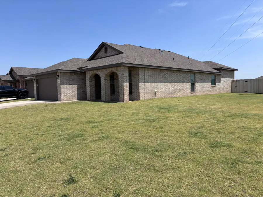6303 Wausau Avenue, Lubbock, TX 79407 - #2