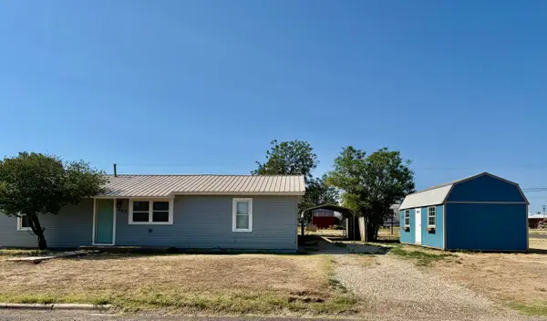 904 5th Street, Lorenzo, TX 79343