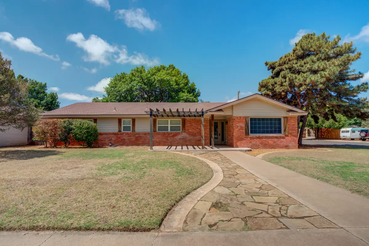 6202 Kenosha Drive, Lubbock, TX 79413 - #1