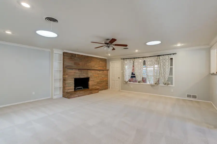 6202 Kenosha Drive, Lubbock, TX 79413 - #3