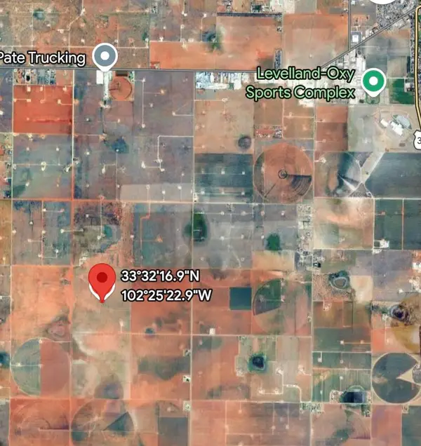 Horseshoe Road, Levelland, TX 79336