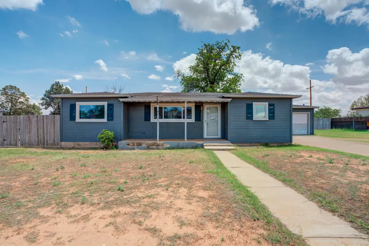 415 6th Street, Wolfforth, TX 79382 - #1