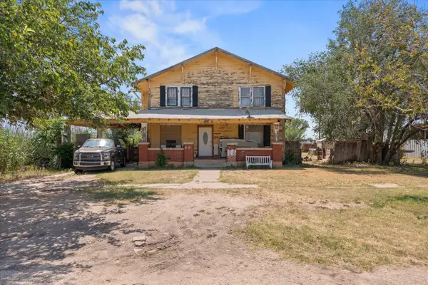 335 N 6th Street, Slaton, TX 79364