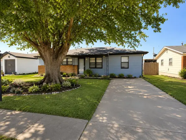 1407 W 25th Street, Plainview, TX 79072