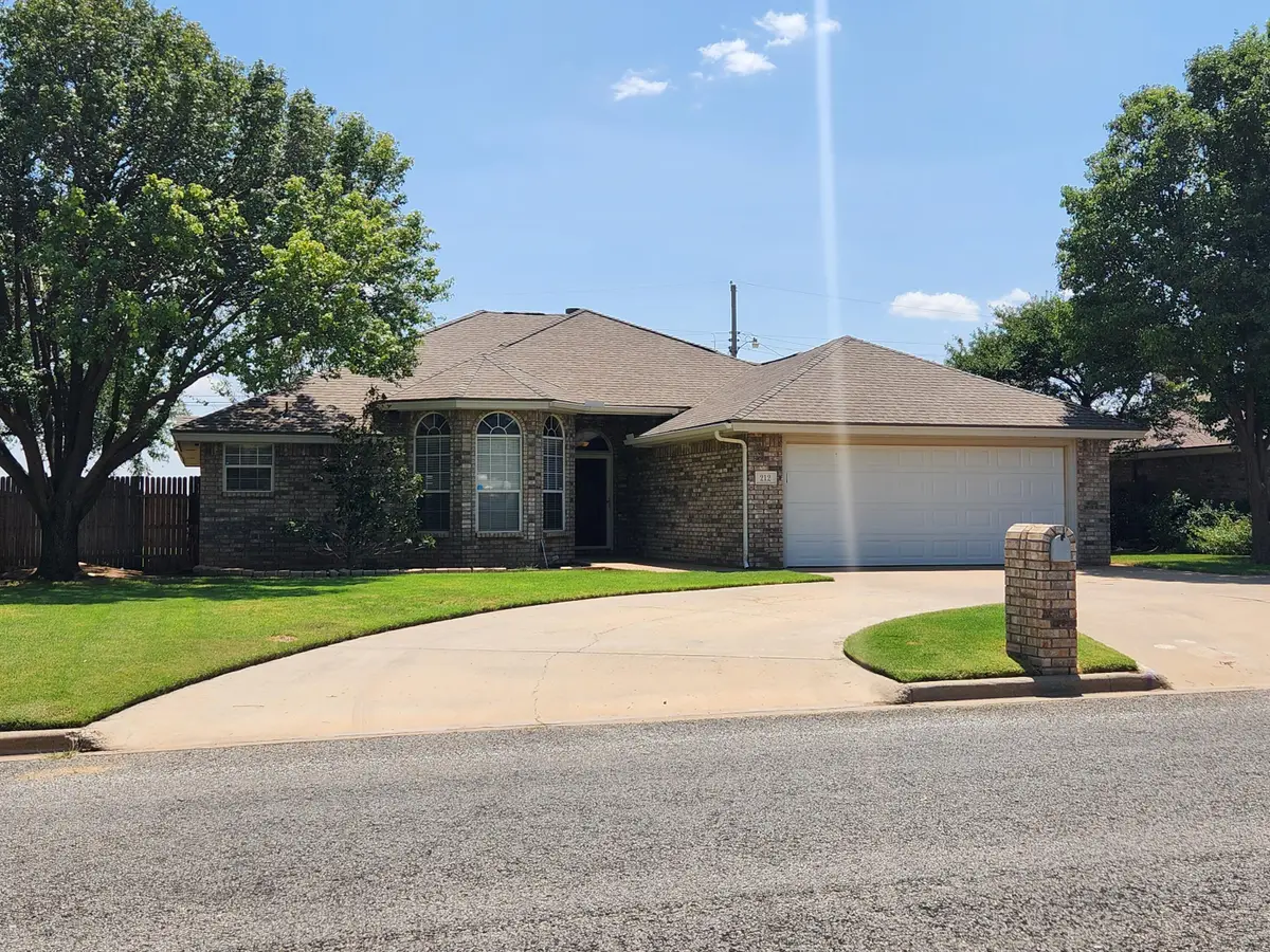 212 E 28th Street, Littlefield, TX 79339 - #1