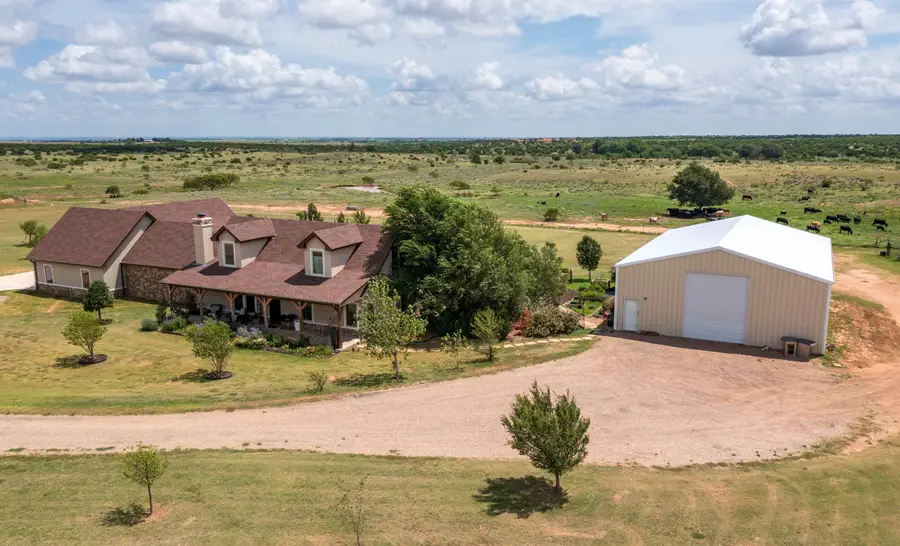 4166 County Road 13, Clarendon, TX 79226 - #3