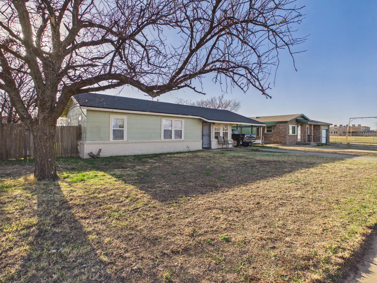 2804 Vanda Avenue, Lubbock, TX 79404 - #1