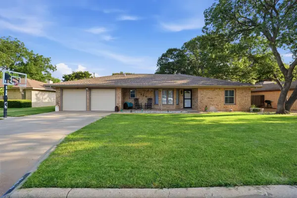 223 E 27th Street, Littlefield, TX 79339