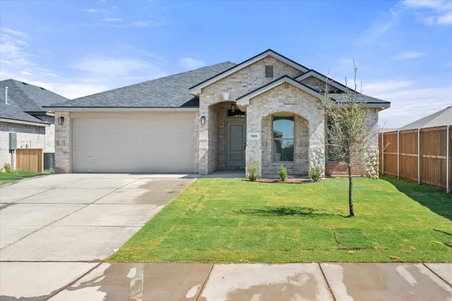7009 53rd Street, Lubbock, TX 79407 - #2