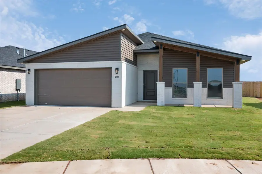 703 E 21st Street, Wolfforth, TX 79382 - #2