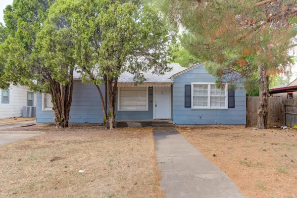 2206 32nd Street, Lubbock, TX 79411