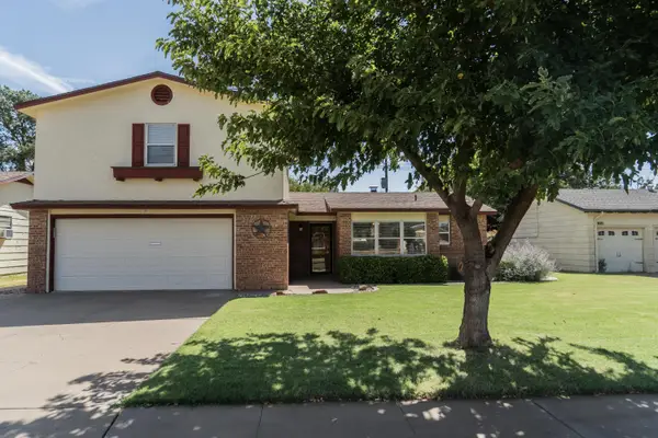 1408 Ennis Street, Plainview, TX 79072