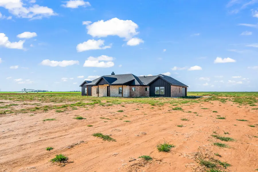 806 E F M 597, Abernathy, TX 79311 - #3