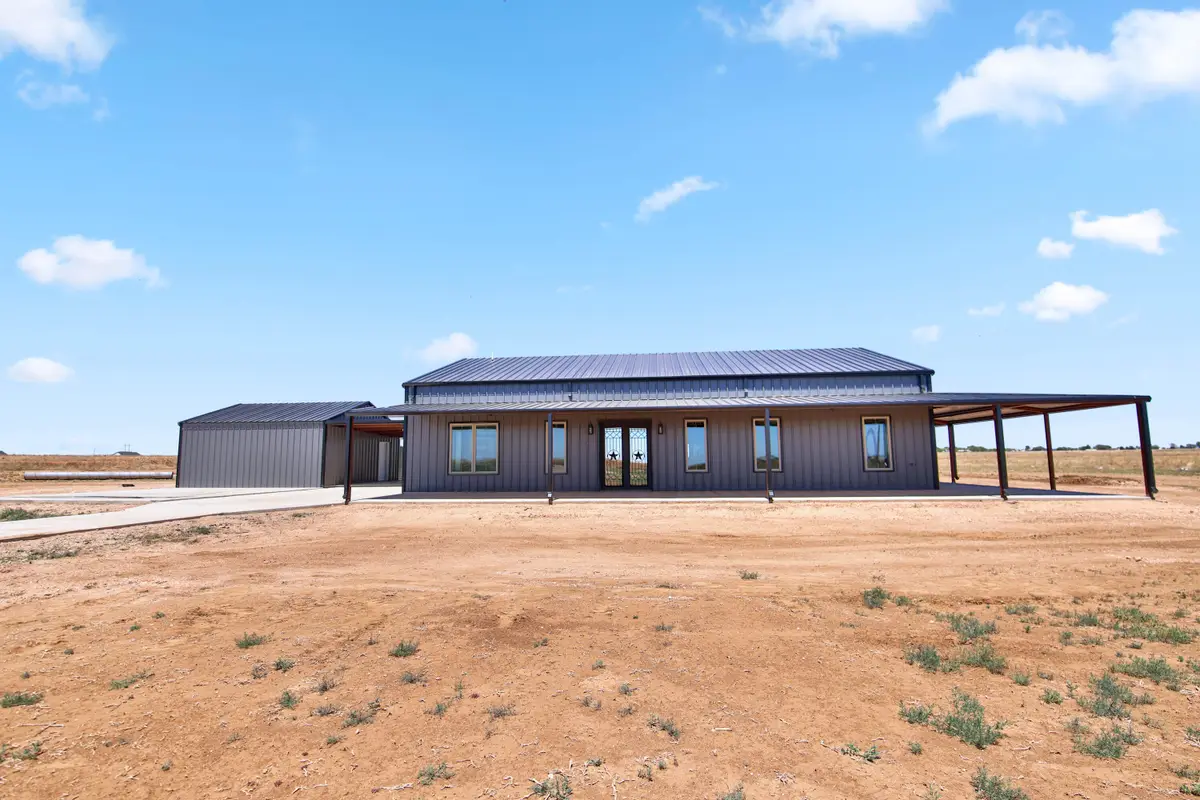 4317 E County Rd 6000, Lubbock, TX 79403 - #1