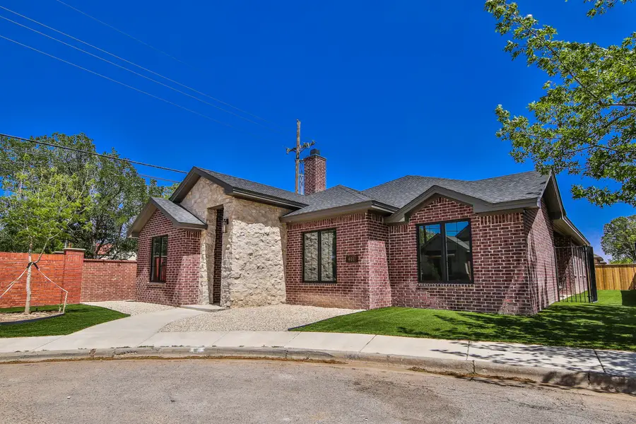 401 Troy Avenue, Lubbock, TX 79416 - #2