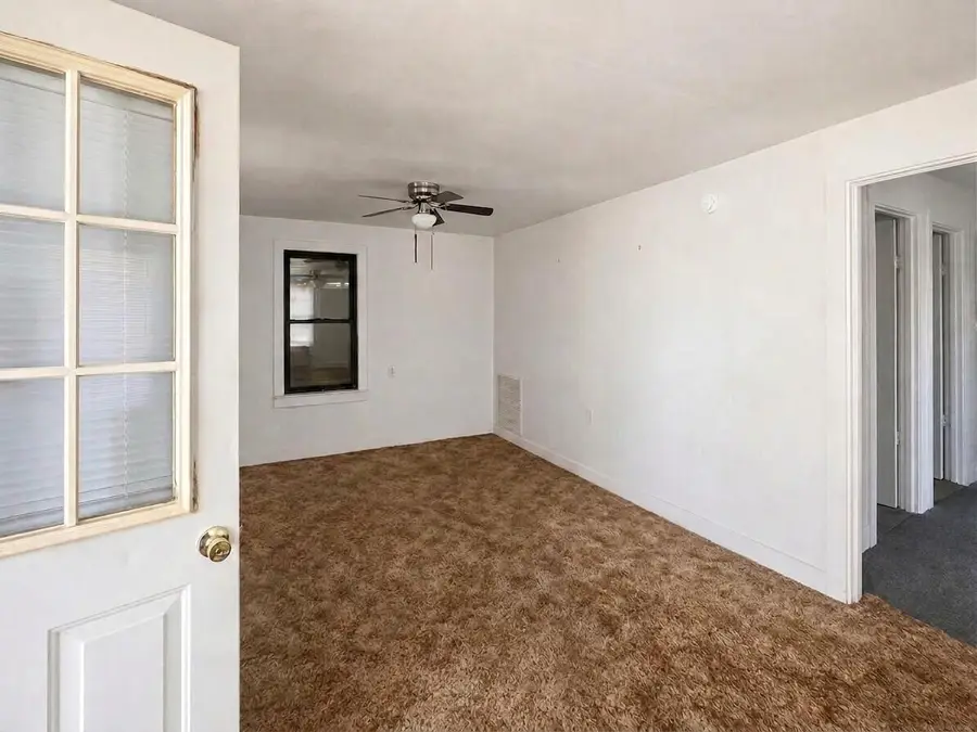 108 Avenue L, Levelland, TX 79336 - #3