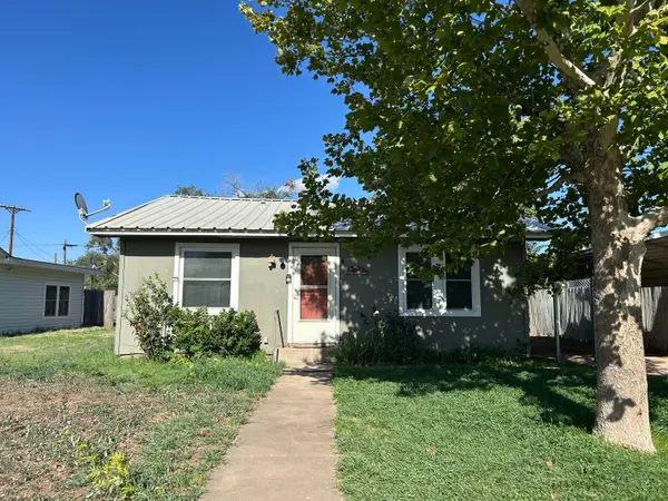 308 Duggan Avenue, Anton, TX 79313