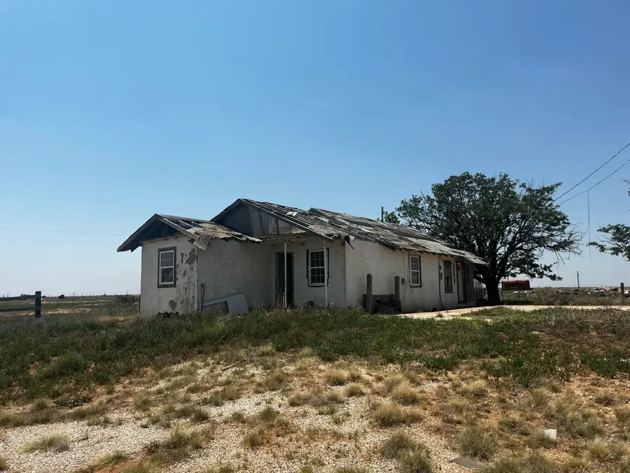 3829 N State Road 168, Anton, TX 79313 - #3