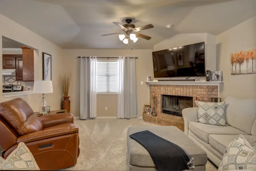 1018 Iola Avenue, Lubbock, TX 79416 - #2