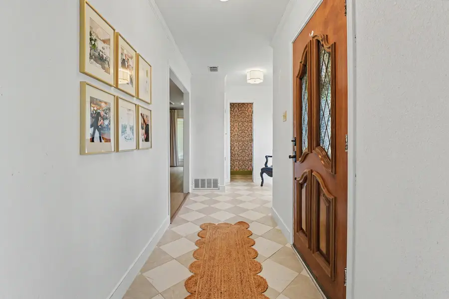 9708 Lynnhaven Avenue, Lubbock, TX 79423 - #3