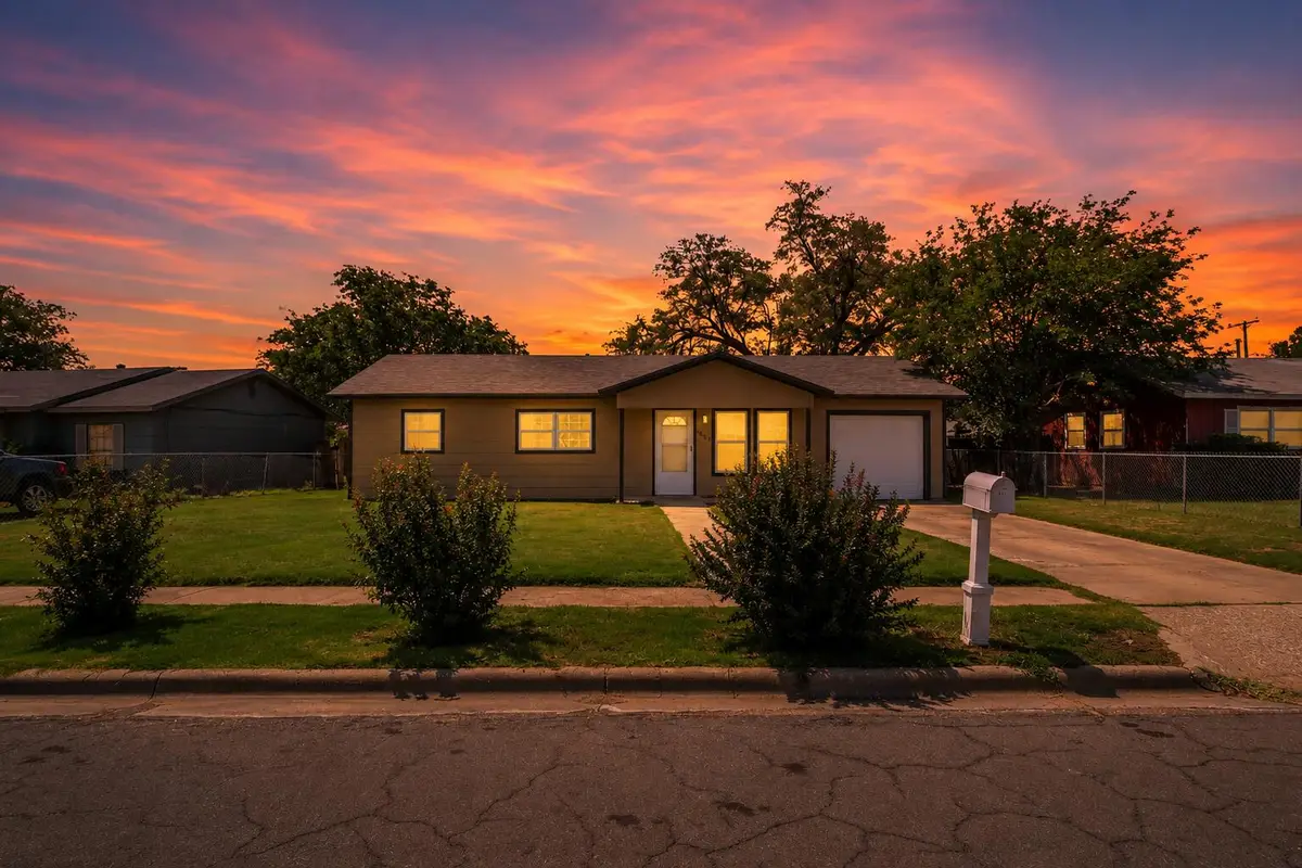 2614 E Cornell Street, Lubbock, TX 79403 - #1