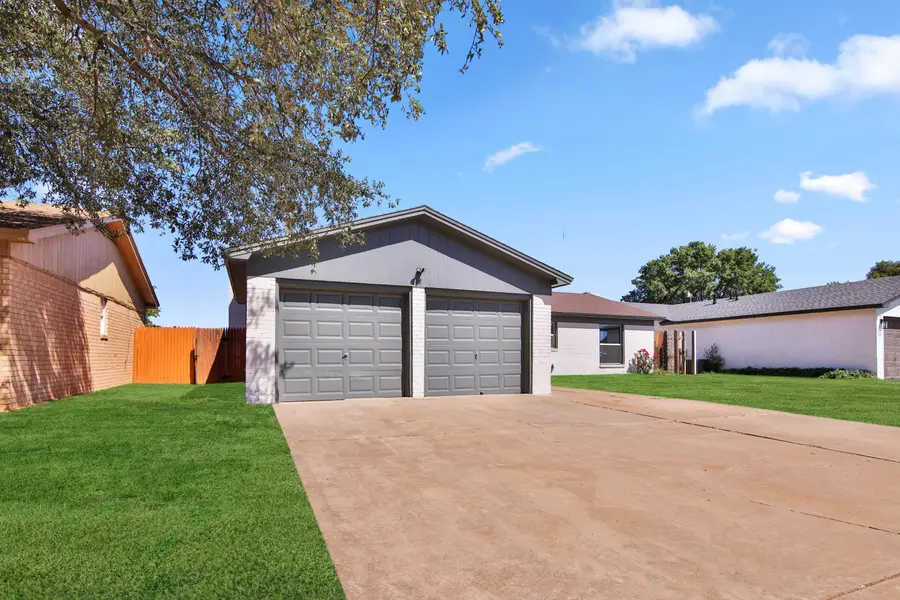 7807 Vernon Avenue, Lubbock, TX 79423 - #3