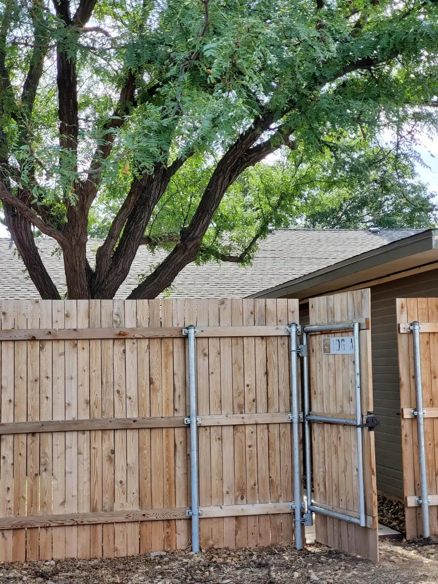 106 N Troy Avenue, Lubbock, TX 79416 - #3