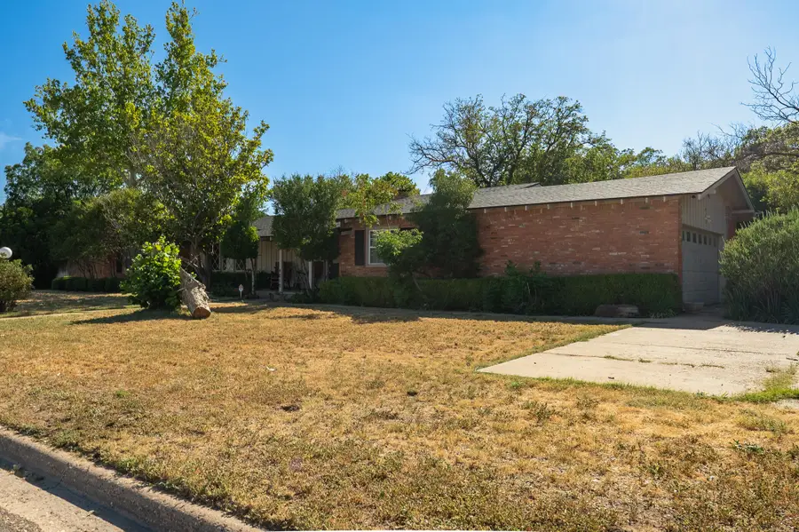 4010 Flint Avenue, Lubbock, TX 79413 - #3