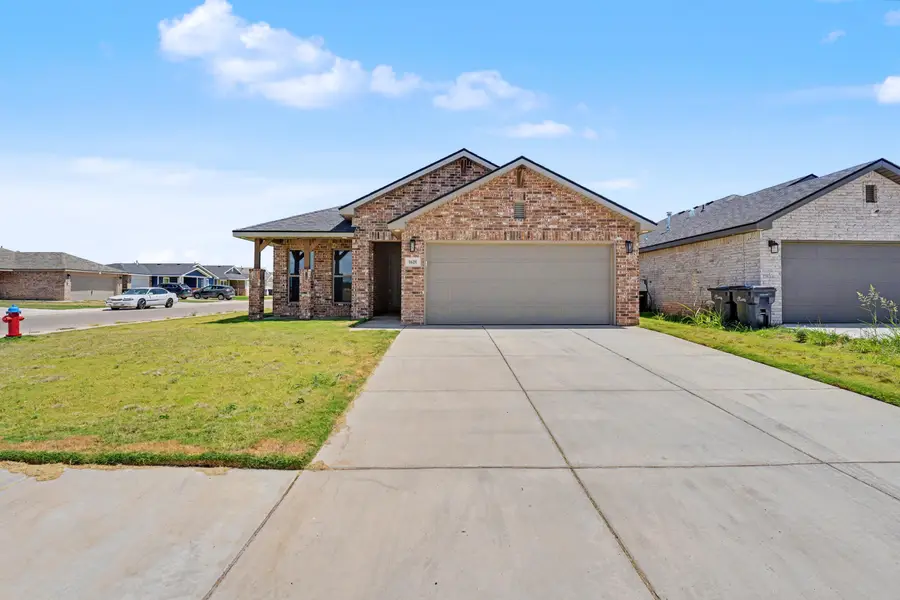 1626 N Dover Avenue, Lubbock, TX 79416 - #2