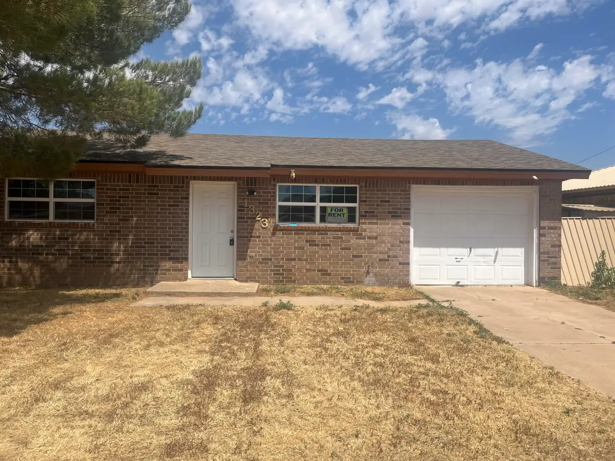 1323 W 7th Street, Littlefield, TX 79339 - #1