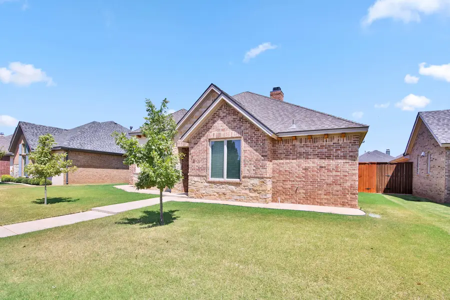 603 Cambridge Avenue, Wolfforth, TX 79382 - #3
