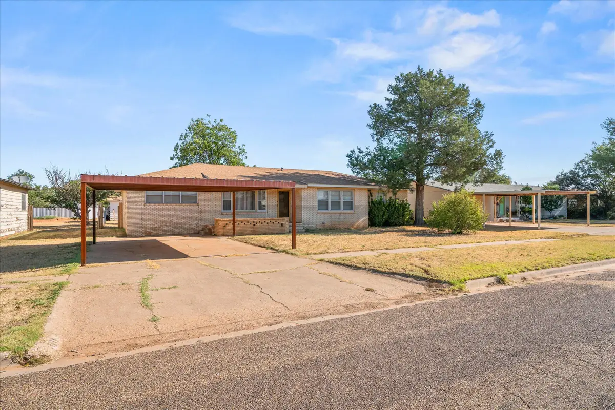 1211 E Lons Street, Brownfield, TX 79316 - #1