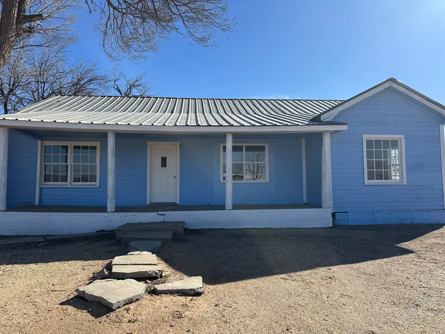 911 4th Street, Abernathy, TX 79311 - #3