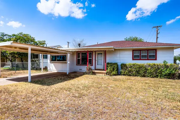 2802 3rd Street, Lubbock, TX 79415