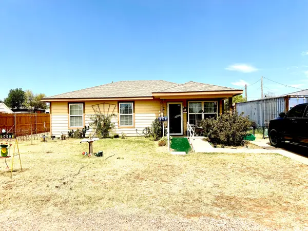 305 E 2nd Street, Spur, TX 79370