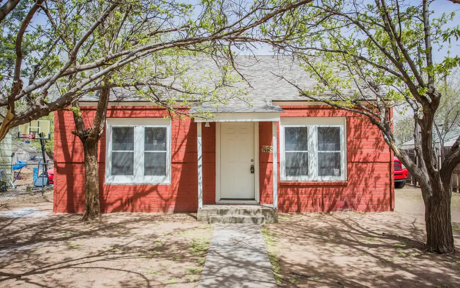 1518 25th Street, Lubbock, TX 79411 - #2