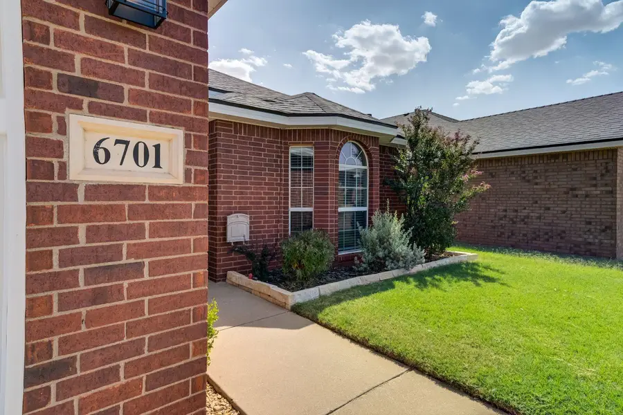 6701 87th Street, Lubbock, TX 79424 - #3