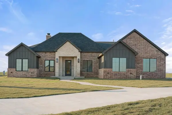 1154 E Hayes Street, New Home, TX 79383