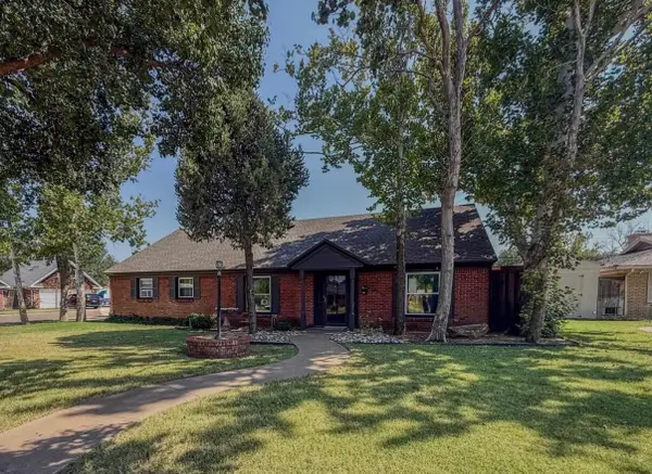 5301 43rd Street, Lubbock, TX 79414