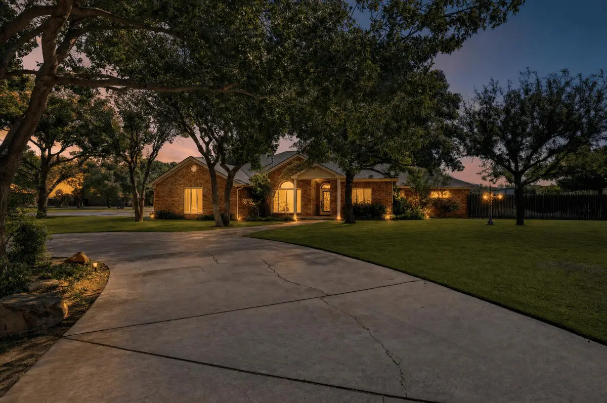 6801 Saratoga Avenue, Lubbock, TX 79424 - #1