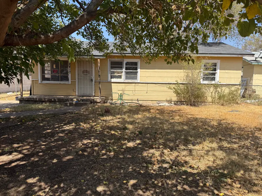 2417 E 29th Street, Lubbock, TX 79404 - #2