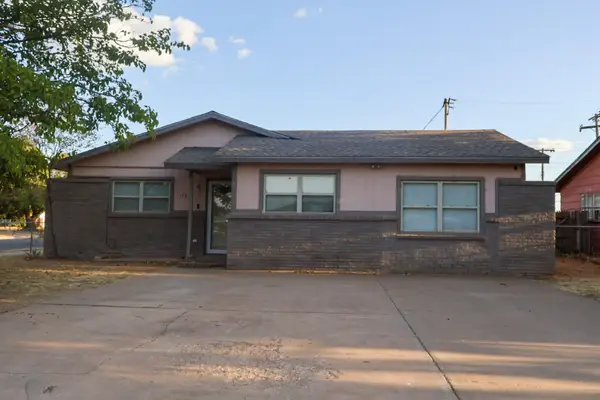 1724 E 2nd Place, Lubbock, TX 79403