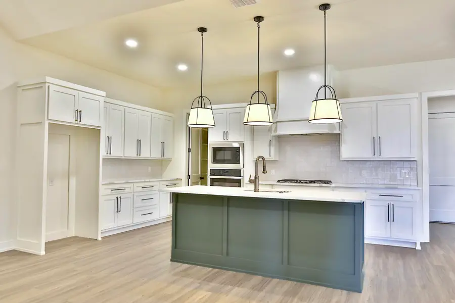 14105 Utica Avenue, Lubbock, TX 79424 - #3
