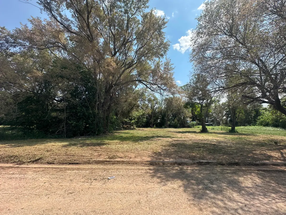 1112 E 52nd Street, Lubbock, TX 79404 - #1