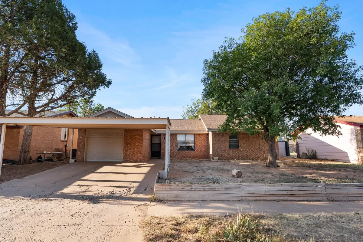 317 E 15th Street, Wolfforth, TX 79382 - #1