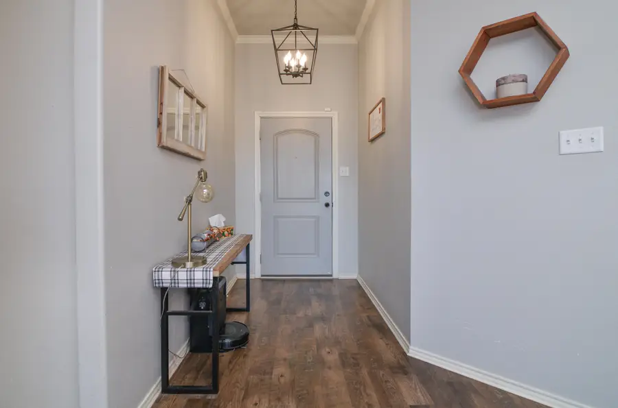 6915 72nd Street, Lubbock, TX 79424 - #3