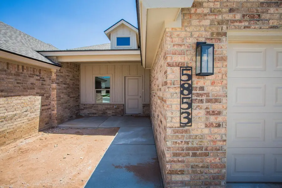 5861 Virginia Avenue, Lubbock, TX 79407 - #3