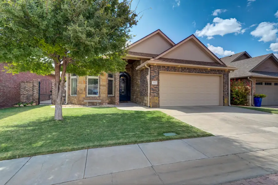 23 Tuscan Villas Circle, Lubbock, TX 79423 - #2