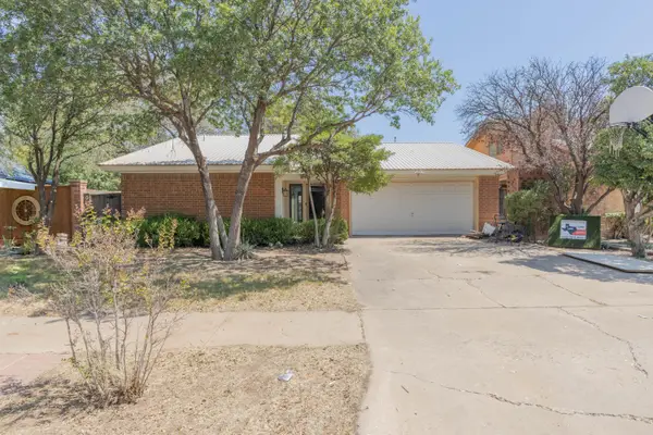 7705 Dixon Avenue, Lubbock, TX 79423