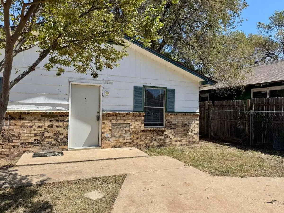 2122 21st Street, Lubbock, TX 79411 - #1